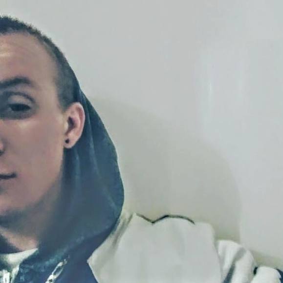 Meet your Posher, Matthew - Picture 1 of 1